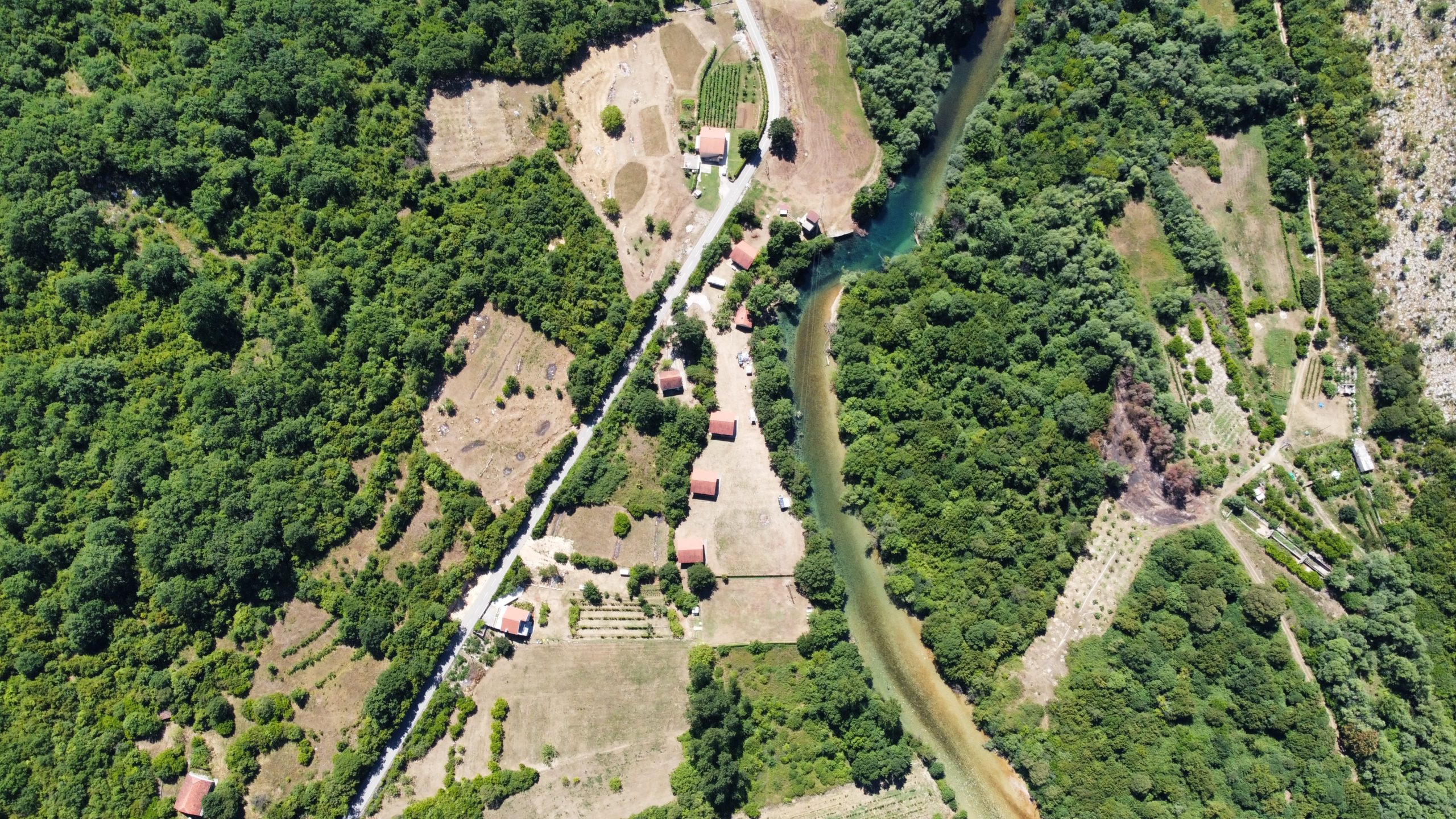 montenegro campingplätze am meer, camping montenegro, camp near ostrog